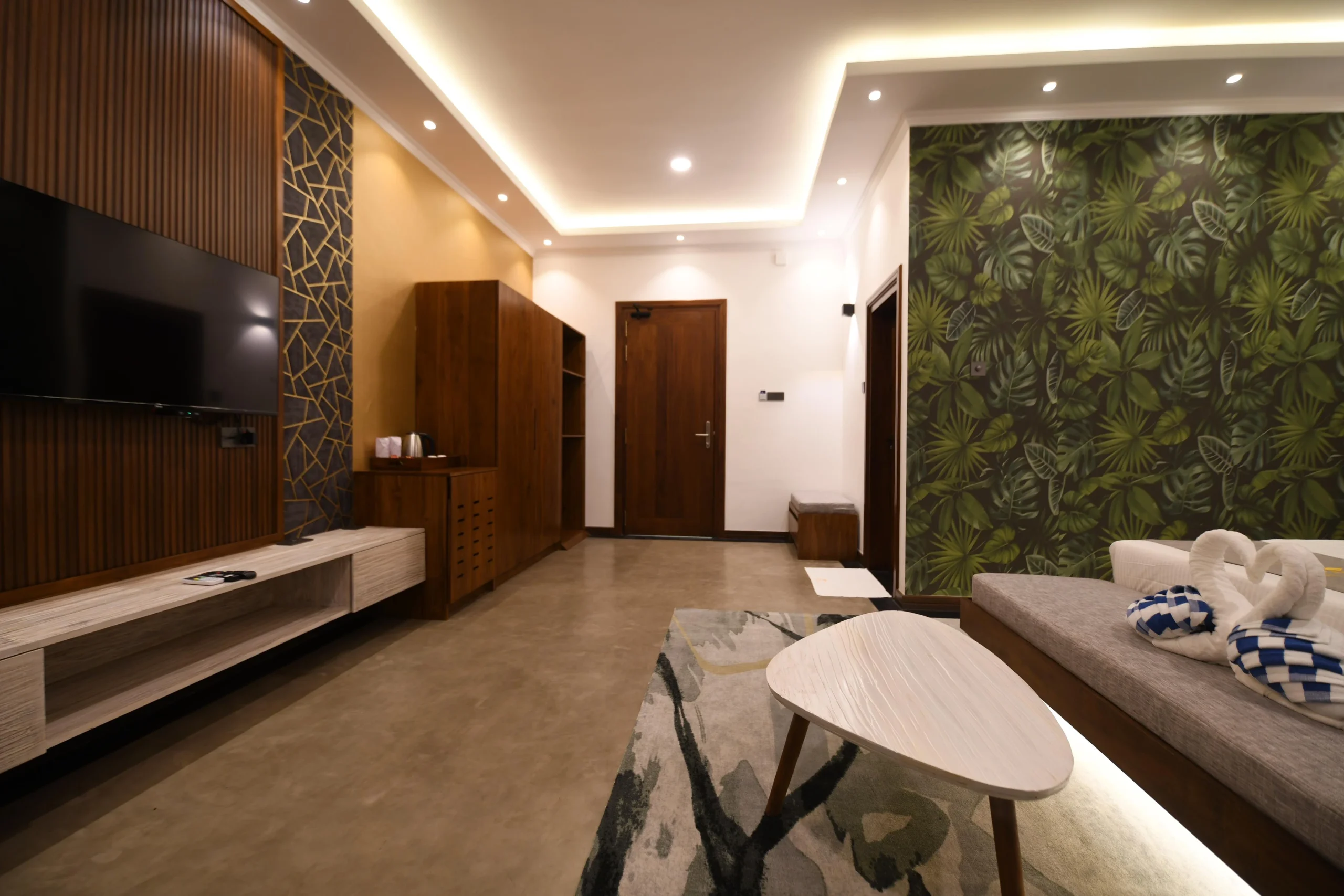 WhatsApp Image 2025-09-08 at 6.05.15 PM (2)