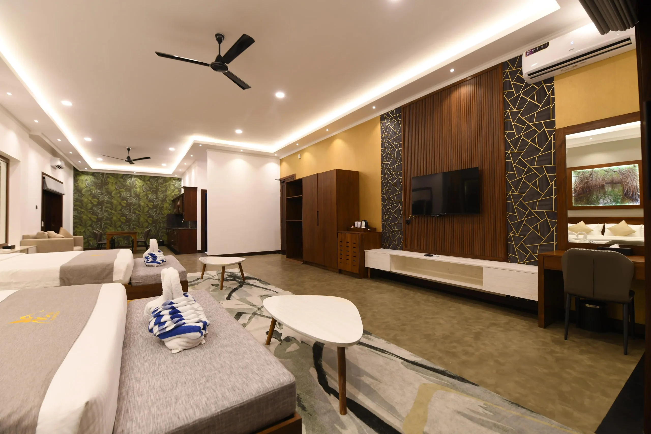 WhatsApp Image 2025-09-08 at 6.29.02 PM