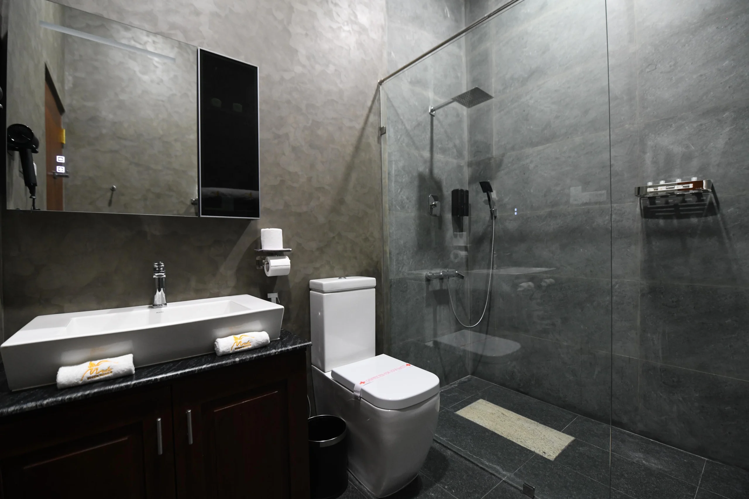 WhatsApp Image 2025-09-10 at 6.08.27 PM